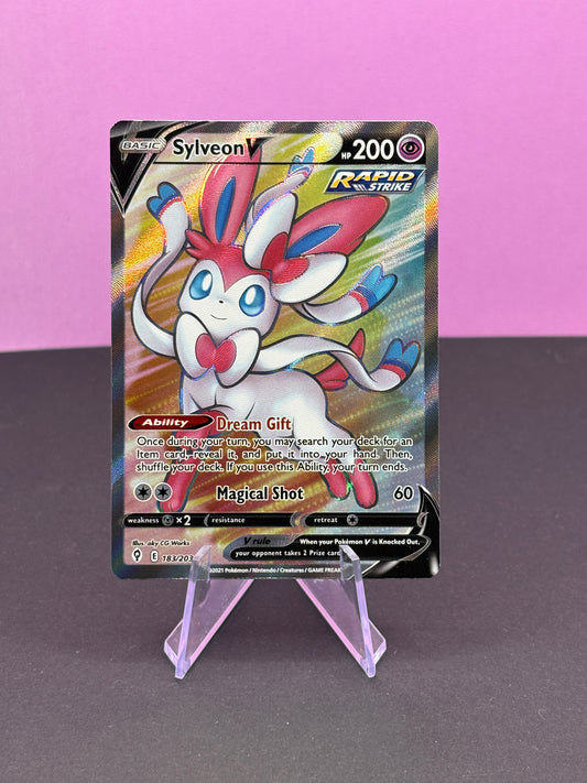 Pokémon TCG S&S Evolving Skies: Sylveon V 183/203